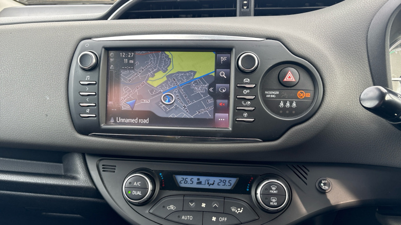 Toyota Yaris 1.5 Hybrid Icon Tech 5dr CVT Hybrid Hatchback